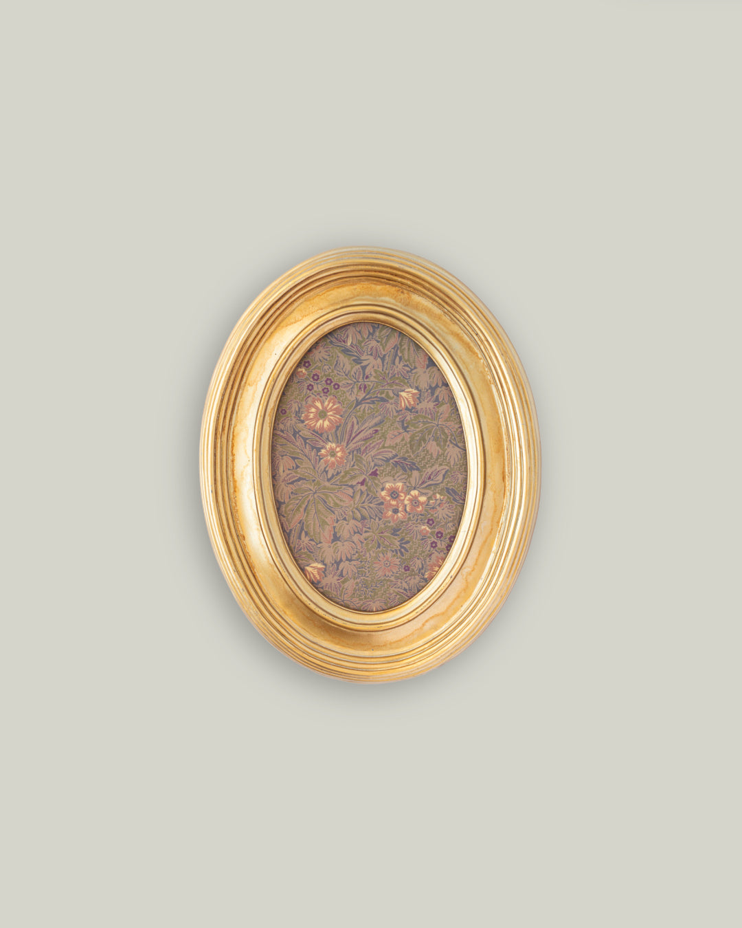 Gold Oval Photo Frame
