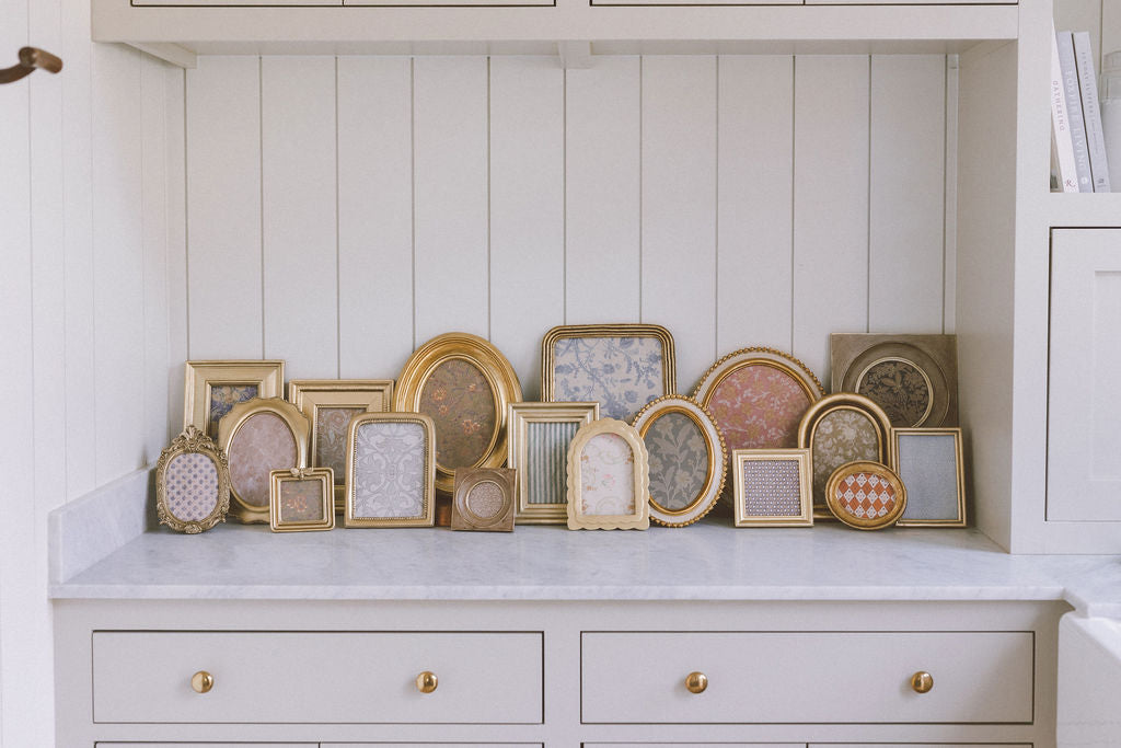 Dipped Corner Photo Frame