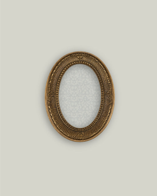 Oval Vintage Frame