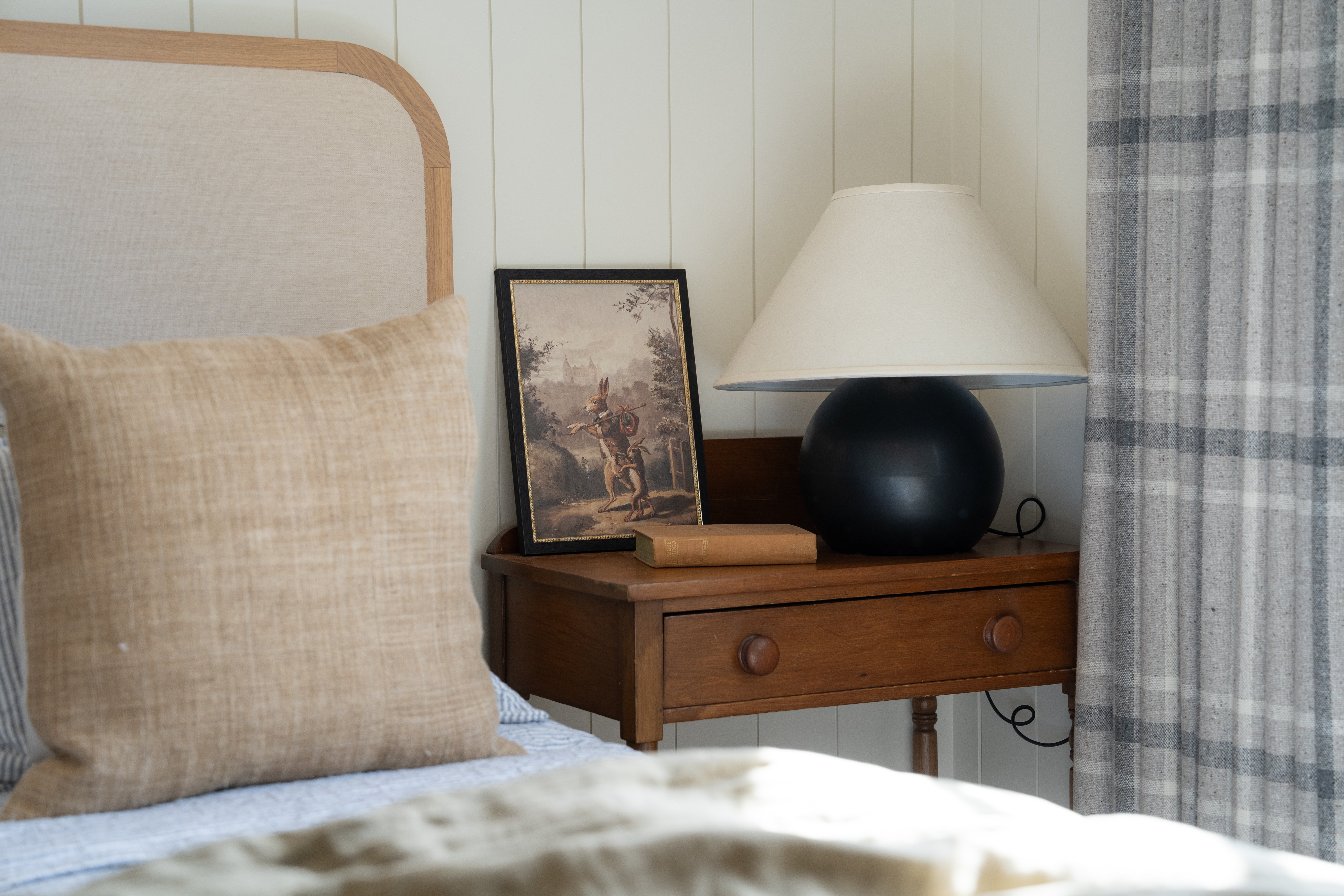 Traveling Rabbit – Petal Lane Home